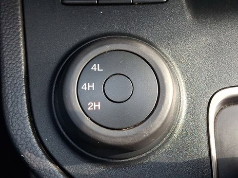 Used 2019 Ford Ranger XLT w/ Equipment Group 301A Mid image 24