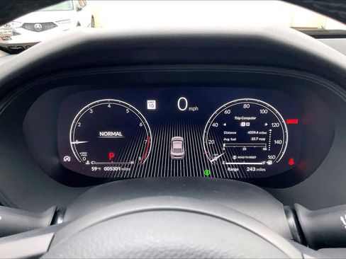 Used 2025 Acura TLX w/ Technology Package image 21