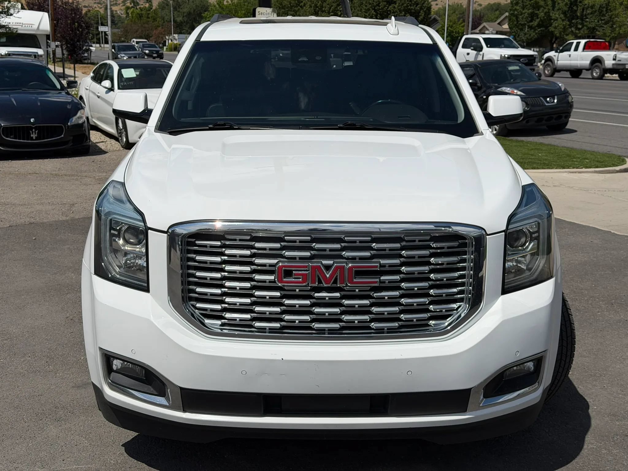 Used 2019 GMC Yukon SLT AWD/4WD image 10