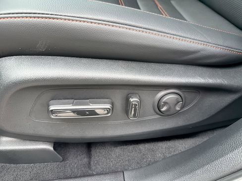 Used 2025 Honda CR-V Sport-L image 14