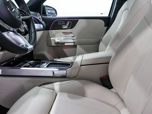 Certified 2026 Mercedes-Benz GLB 250 image 18