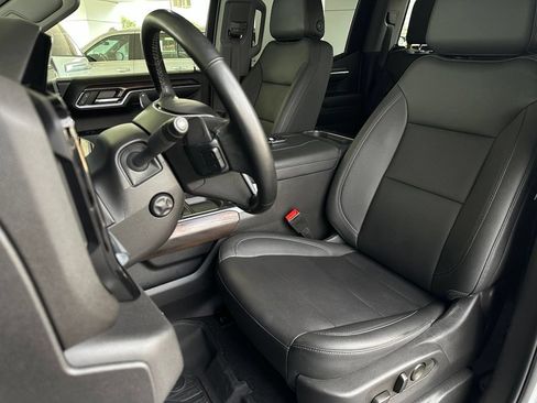 Used 2023 GMC Sierra 1500 SLT w/ SLT Premium Package AWD/4WD image 12