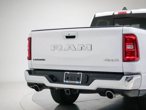 Used 2025 RAM 1500 Laramie AWD/4WD image 23