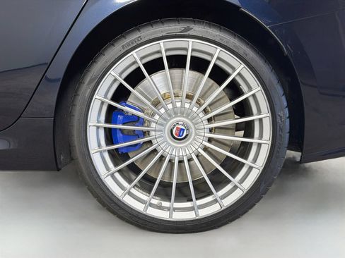 Used 2022 BMW ALPINA B8 xDrive Gran Coupe AWD/4WD image 32