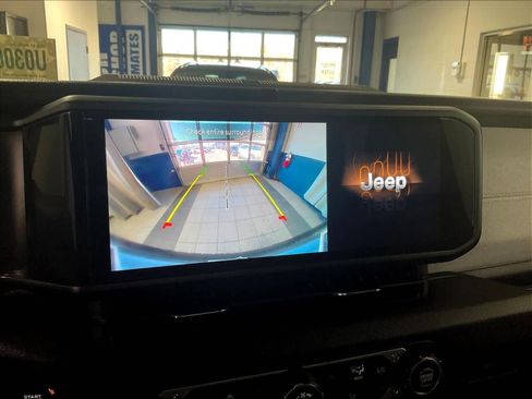 Used 2024 Jeep Wrangler Sport S w/ Convenience Group image 19