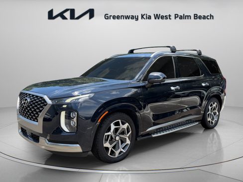 Used 2022 Hyundai Palisade Calligraphy FWD image 3