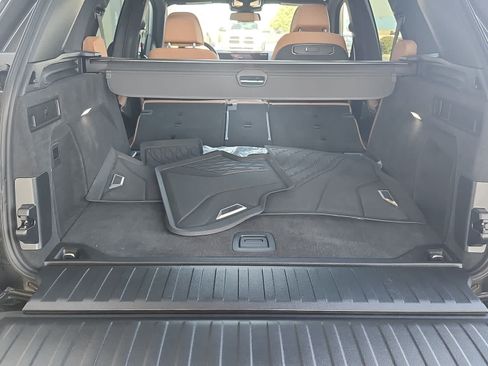 Used 2026 BMW X5 sDrive40i w/ M Sport Package RWD image 32