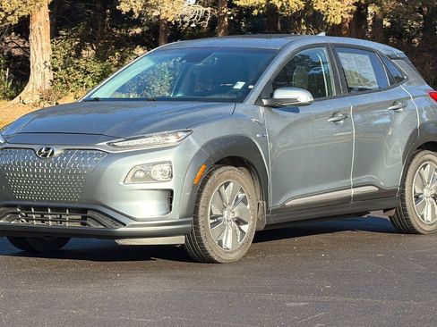 Used 2020 Hyundai Kona Limited image 9