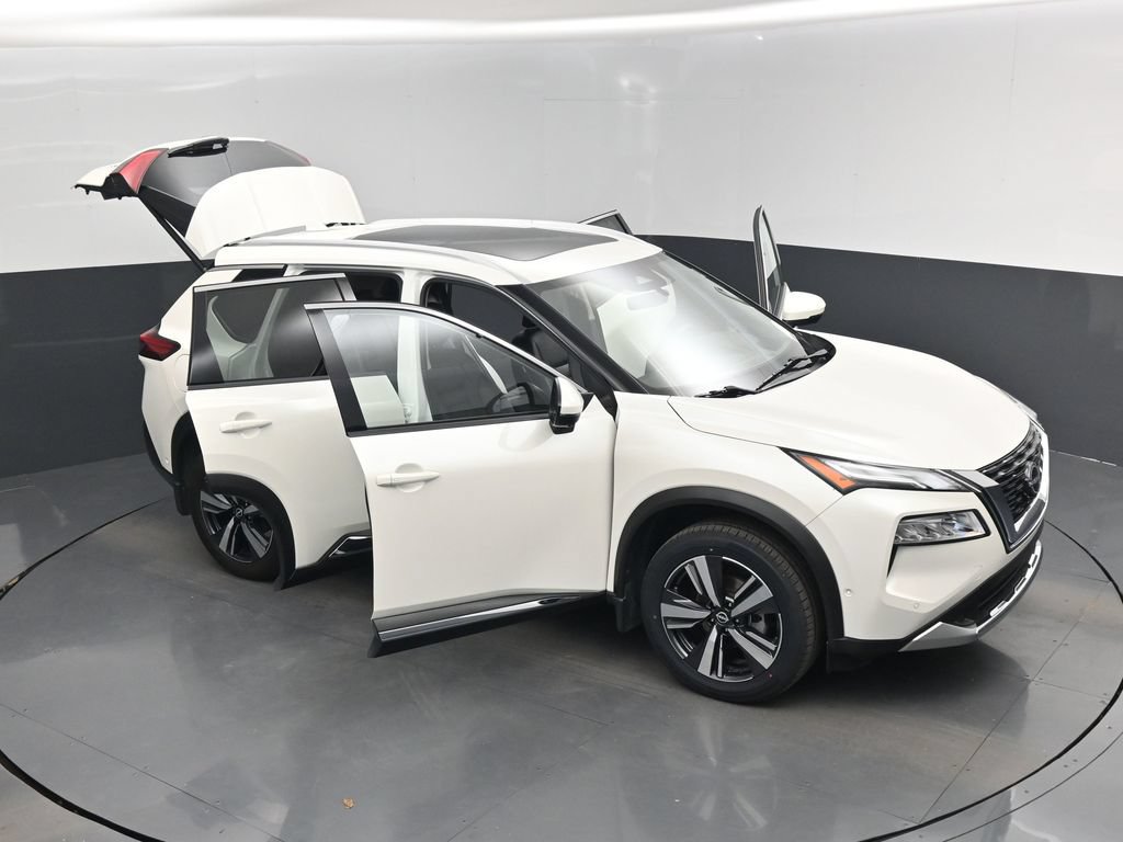 Used 2023 Nissan Rogue Platinum w/ Platinum Premium Package AWD/4WD image 19