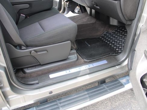 Used 2013 Chevrolet Silverado 3500 LT w/ Interior Plus Package image 45