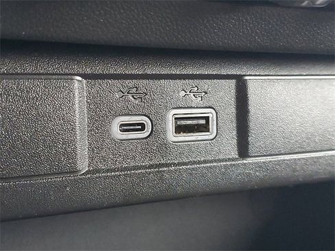 Certified 2024 GMC Canyon Elevation w/ Elevation Premium Package image 30