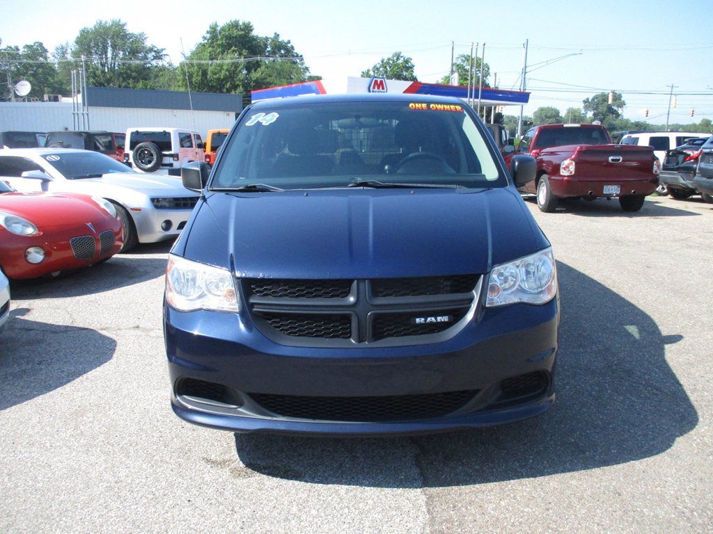 Used 2014 RAM C/V Tradesman FWD image 3
