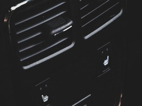 Used 2017 Dodge Charger SRT Hellcat image 10