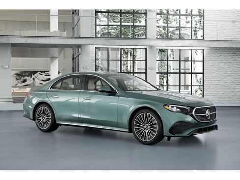 New 2026 Mercedes-Benz E 450 4MATIC Sedan image 12