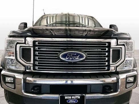 Certified 2022 Ford F450 Lariat w/ Lariat Ultimate Package AWD/4WD image 3