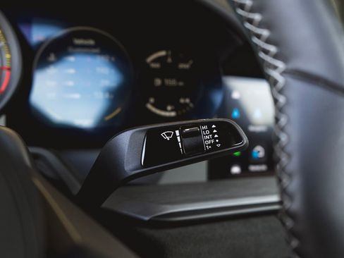 Certified 2024 Porsche 911 GT3 image 23