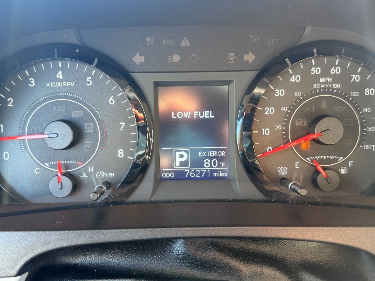 Used 2015 Toyota Sienna LE FWD image 21