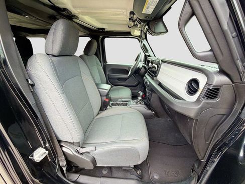 Used 2024 Jeep Wrangler Sport S AWD/4WD image 14