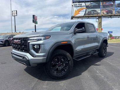 Used 2025 GMC Canyon Elevation w/ Convenience Package