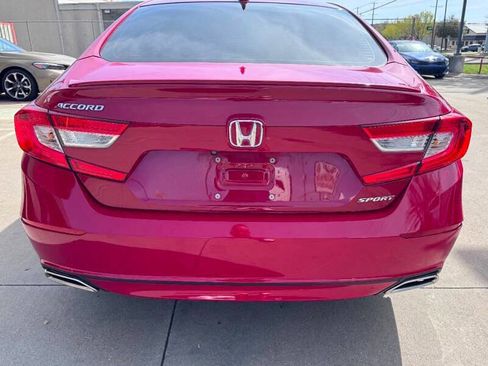 Used 2019 Honda Accord Sport image 6