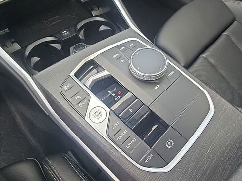 Used 2023 BMW 330i Sedan w/ Driving Assistance Package RWD image 20