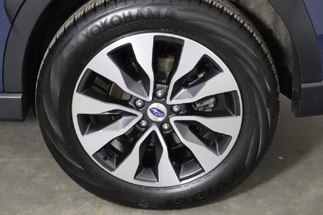 Used 2023 Subaru Outback Touring AWD/4WD image 35
