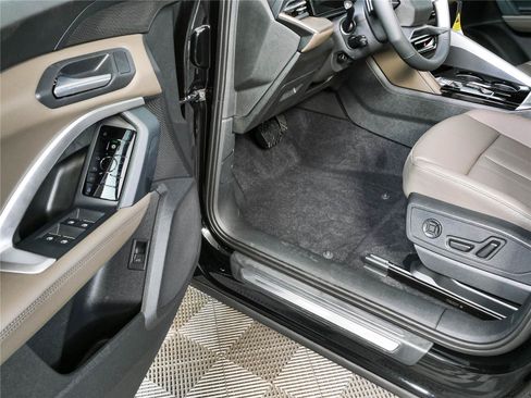 New 2026 Audi Q5 Premium AWD/4WD image 7