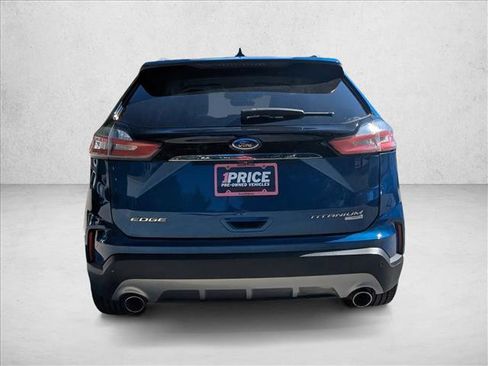 Used 2020 Ford Edge Titanium image 6