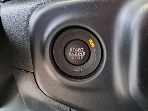 Used 2022 Jeep Wrangler Unlimited Sport AWD/4WD image 14