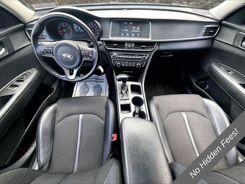 Used 2018 Kia Optima S FWD image 14