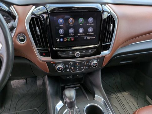 Used 2021 Chevrolet Traverse High Country w/ LPO, Floor Liner Package AWD/4WD image 24