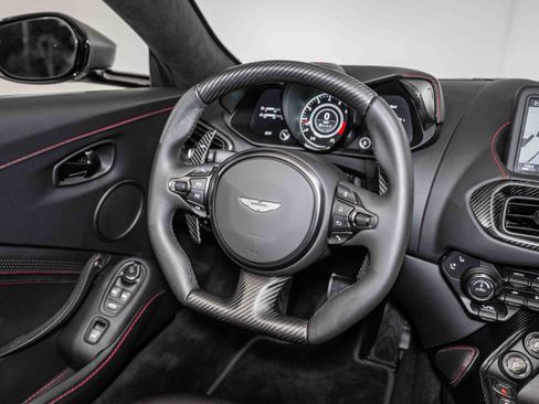 Used 2023 Aston Martin V12 Vantage Roadster image 19