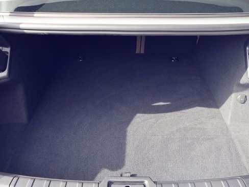 Certified 2022 Porsche Taycan image 22