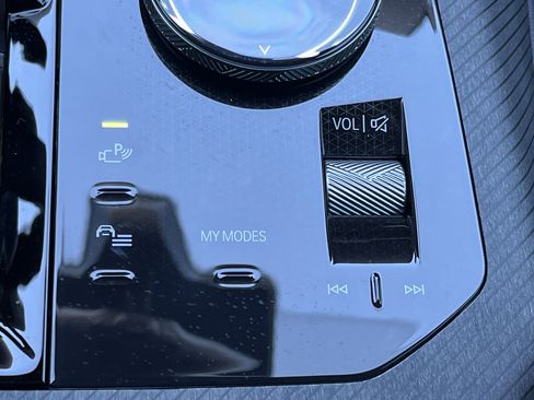 New 2026 BMW X3 xDrive30 image 9