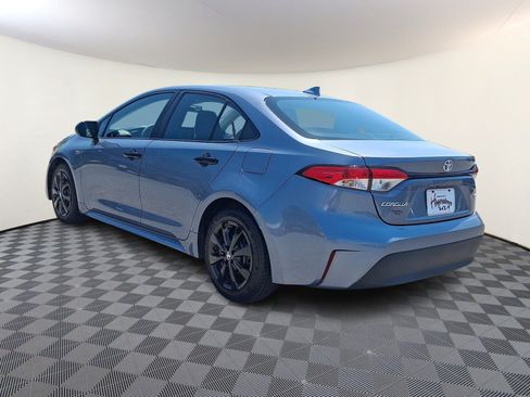 Used 2024 Toyota Corolla LE FWD image 4