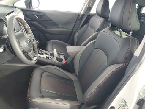 Used 2025 Subaru Crosstrek 2.5i Limited w/ Crosstrek Mirror Package image 12