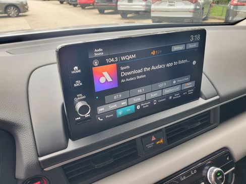 Used 2024 Honda Pilot EX-L image 29