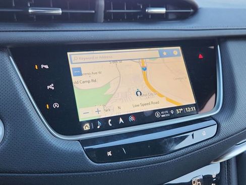 New 2025 Cadillac XT5 Sportv w/ Technology Package AWD/4WD image 16