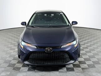 Used 2021 Toyota Corolla LE w/ LE Convenience Package FWD video 2