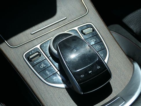 Used 2020 Mercedes-Benz C 43 AMG 4MATIC Sedan image 23