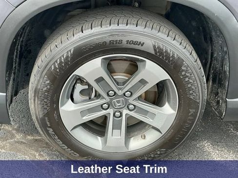 Used 2024 Honda Pilot EX-L image 12