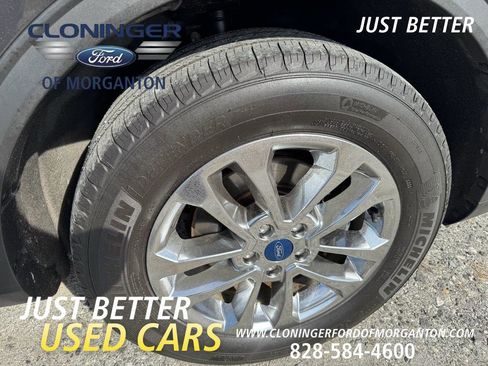 Used 2020 Ford Escape SE image 10