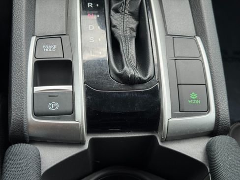 Used 2019 Honda Civic EX image 27