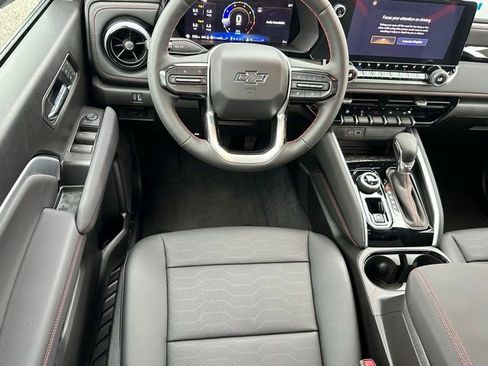New 2025 Chevrolet Colorado Z71 w/ Midnight Edition image 8