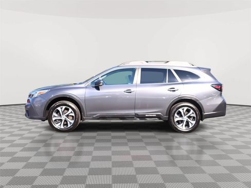 Used 2022 Subaru Outback Limited AWD/4WD image 4