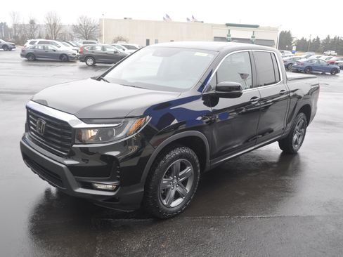 Certified 2023 Honda Ridgeline RTL image 3