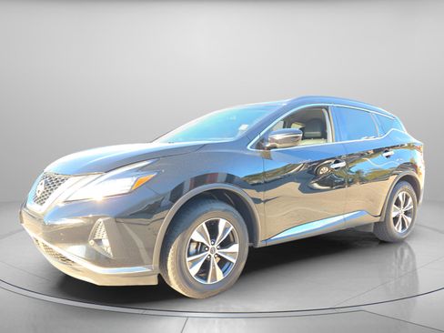 Used 2023 Nissan Murano SV image 2