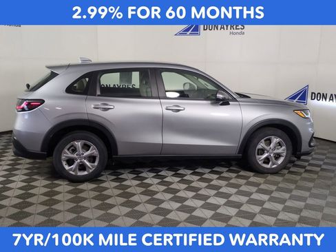 Certified 2024 Honda HR-V LX image 6