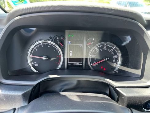Used 2023 Toyota 4Runner TRD Off-Road Premium w/ Off Road Premium Plus Package AWD/4WD image 26