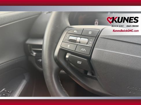 Used 2026 Kia Sportage LX FWD image 17